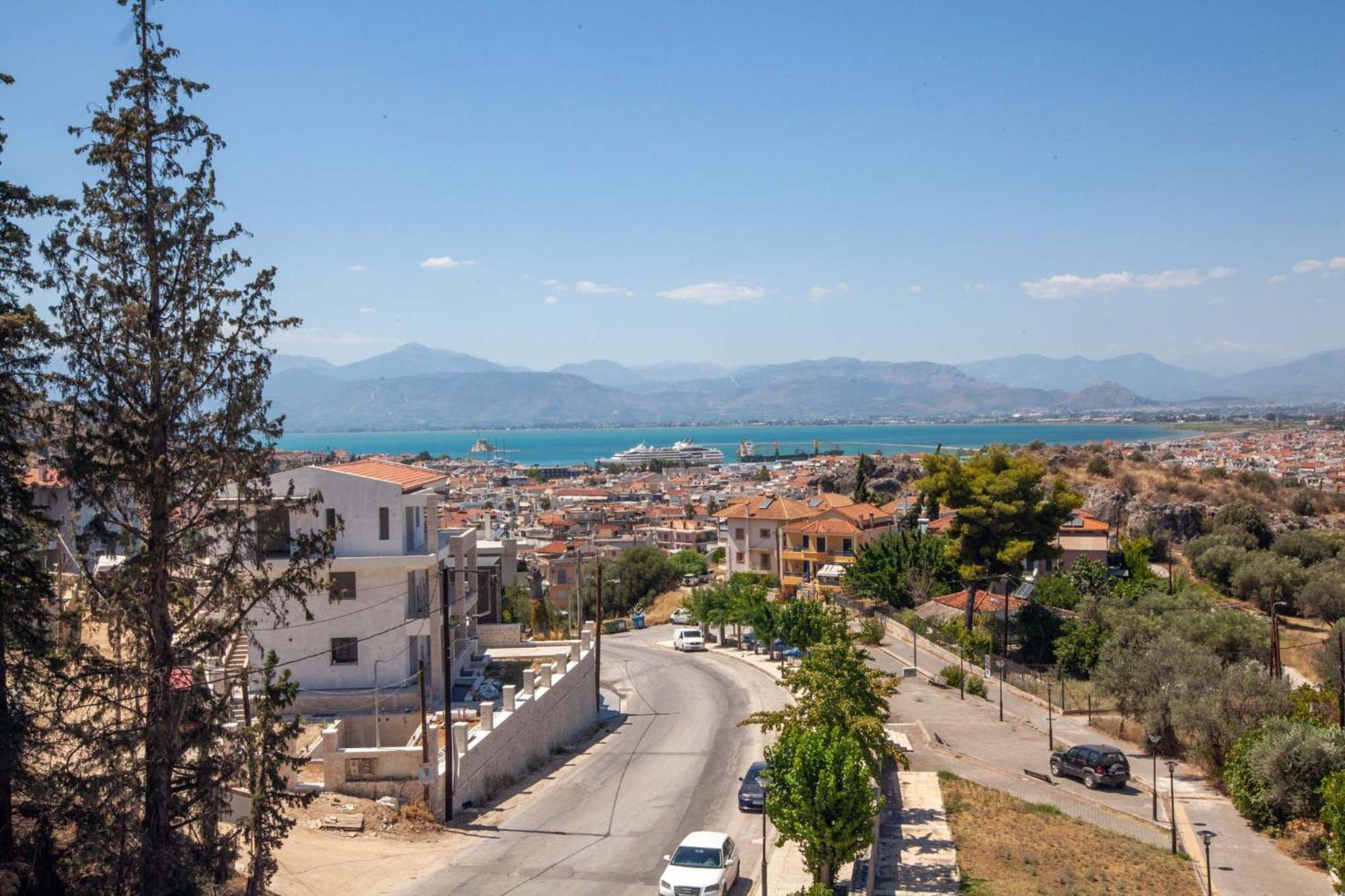 Bourtzi View Villa Nafplion Exteriör bild